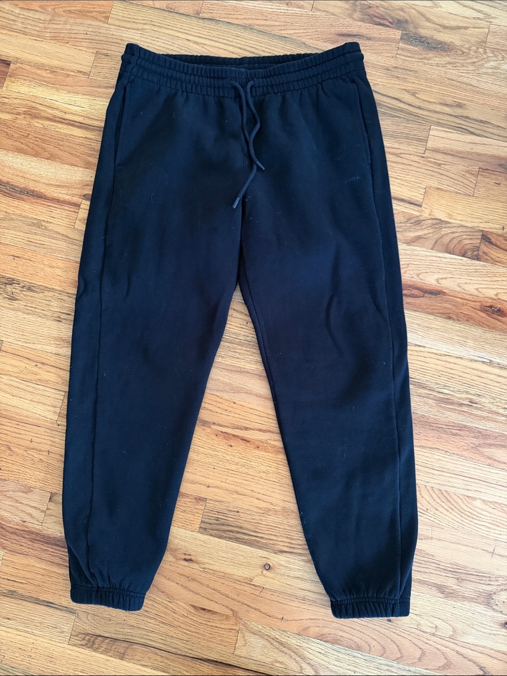 Aritzia boyfriend fit sweat fleece joggers